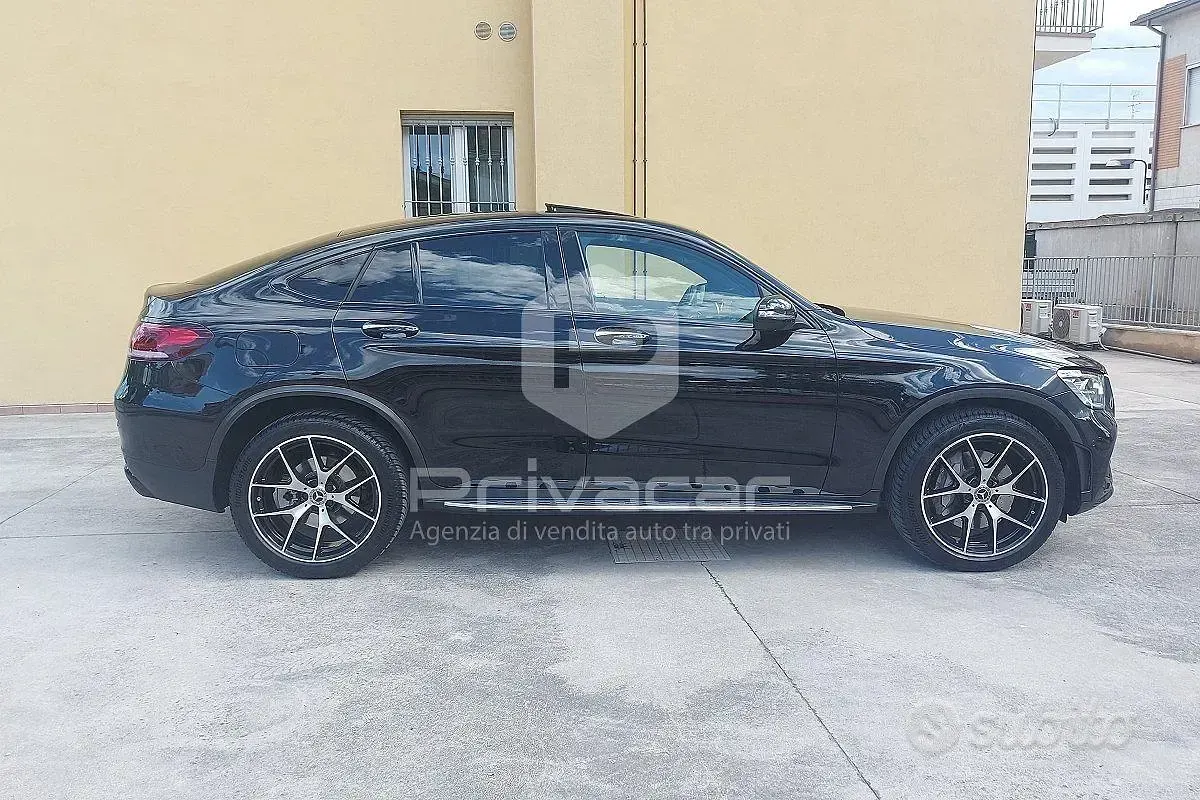 Usata Mercedes GLC220 Premium 194 CV (142 kW) 2023 Nero Coupé