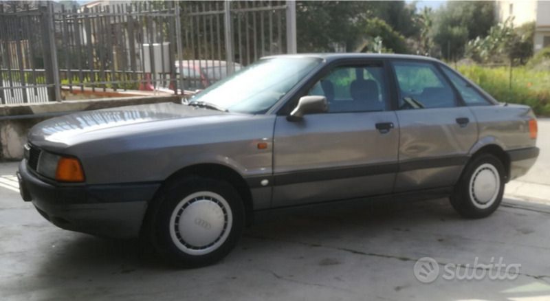 Usata Audi 80 73 CV (53 kW) 1988 Grigio Berlina