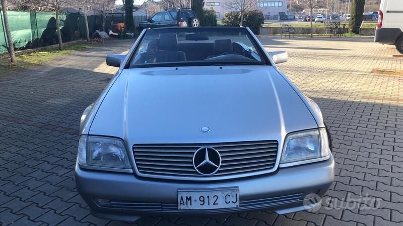 Usata Mercedes SL320 231 CV (169 kW) 1993 Cabrio