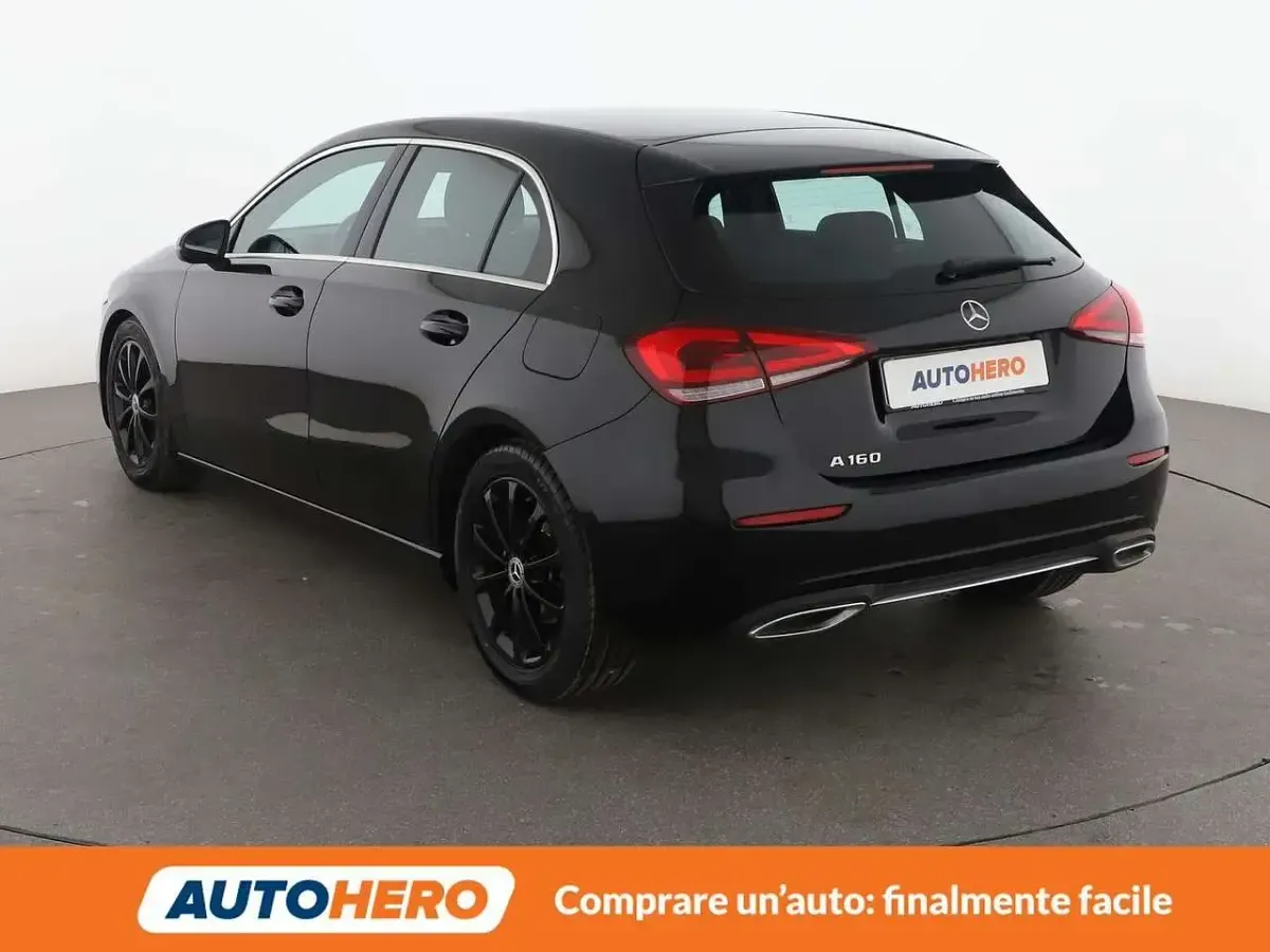 Usata Mercedes A160 109 CV (80 kW) 2021 Nero Berlina