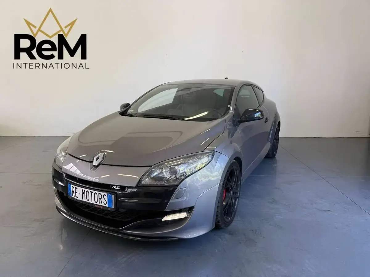 Usata Renault Mégane Coupé R.S. 300 CV (220 kW) 2010 Argento Coupé