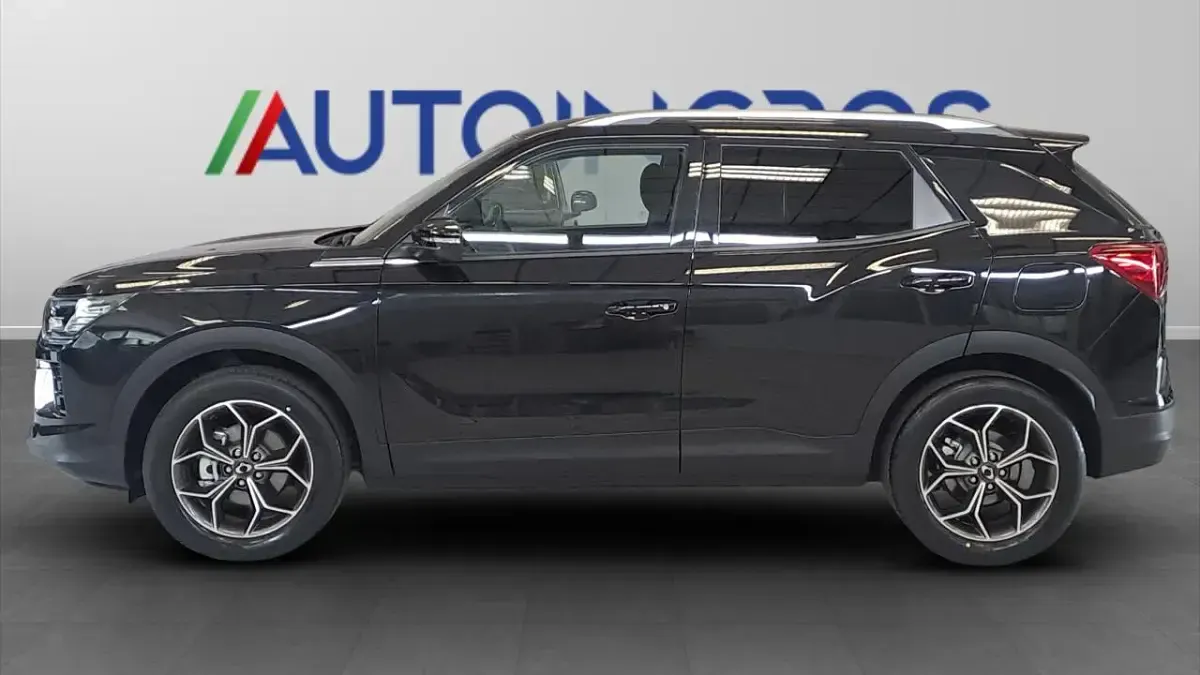 Nuova SsangYong Korando 163 CV (119 kW) 2025 Nero SUV