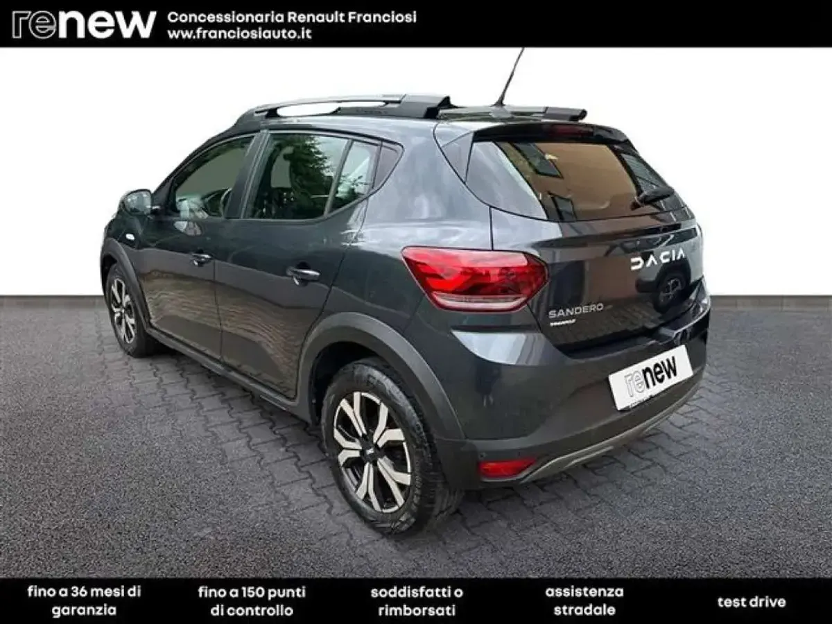 Usata Dacia Sandero Expression 101 CV (74 kW) 2023 Nero