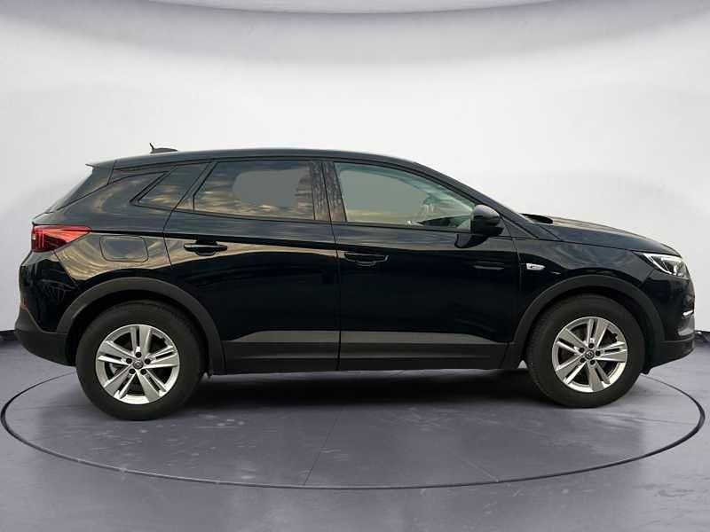 Usata Opel Grandland X Innovation 120 CV (88 kW) 2018 Nero SUV