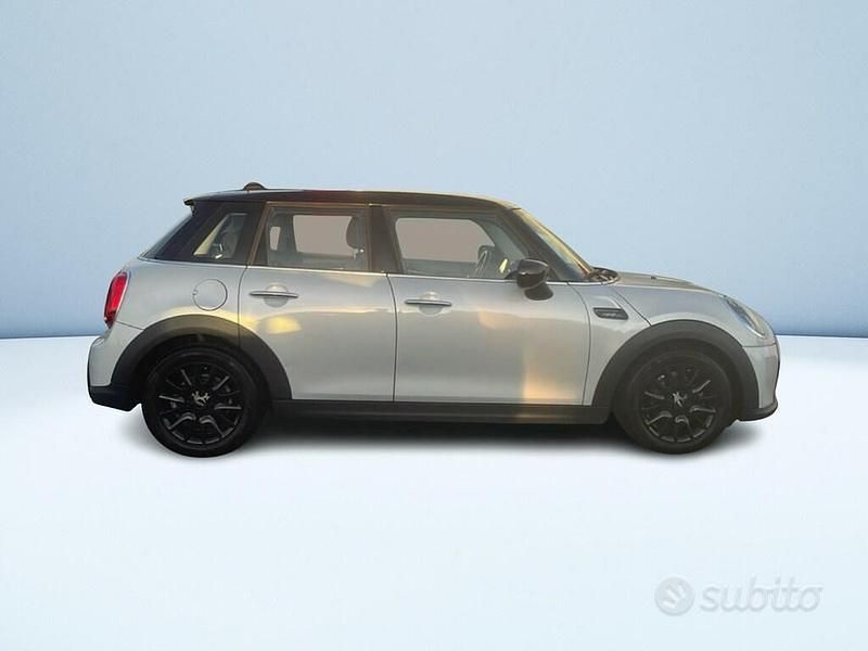 Usata Mini Cooper 136 CV (100 kW) 2022 Argento Utilitaria