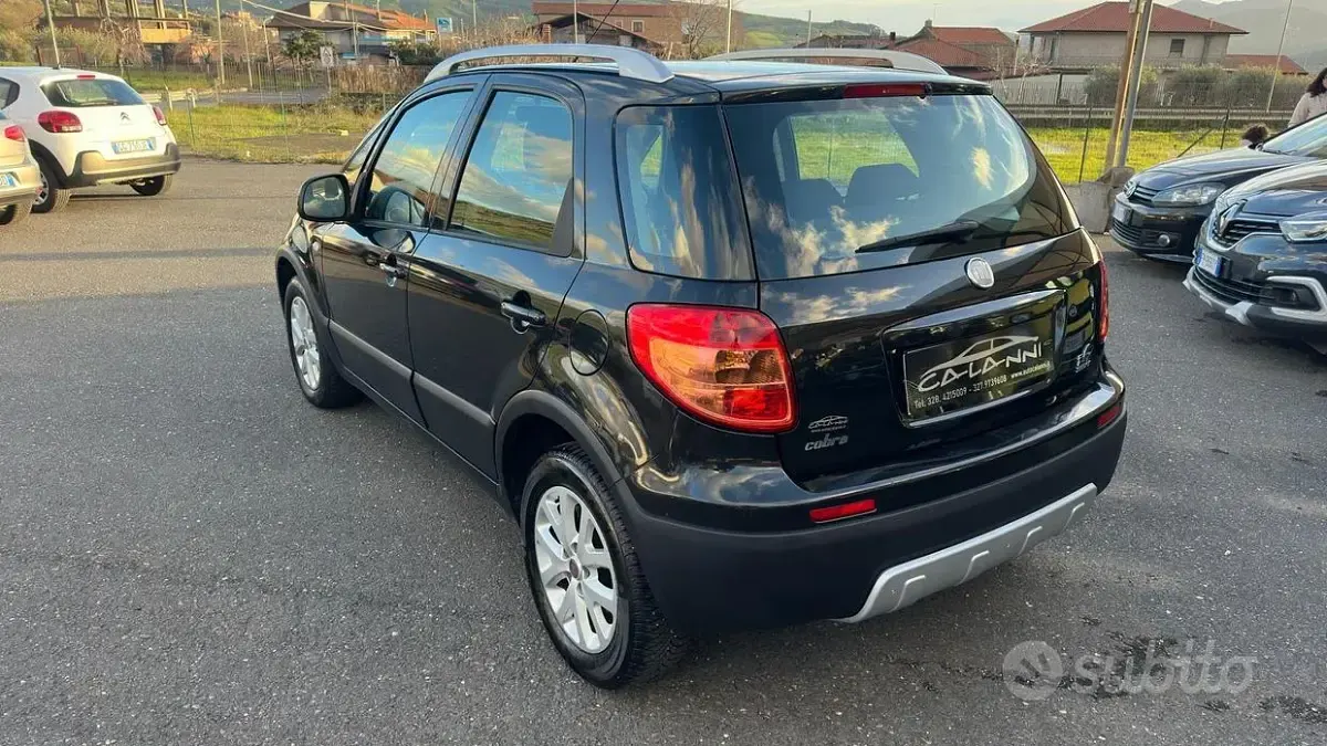 Usata Fiat Sedici Emotion 135 CV (99 kW) 2013 Nero SUV
