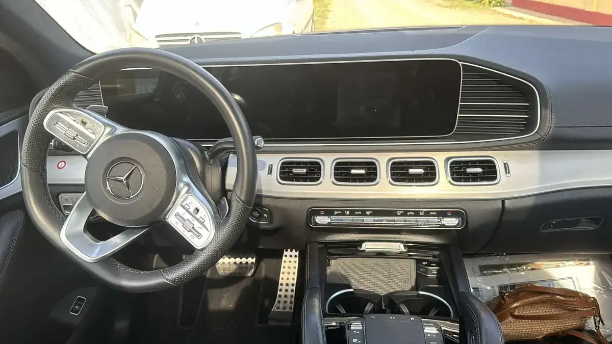 Usata Mercedes GLE300 272 CV (200 kW) 2022 SUV
