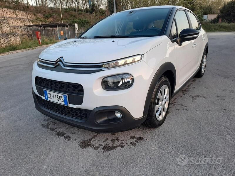 Usata Citroën C3 Feel 102 CV (75 kW) 2019 Bianco Utilitaria