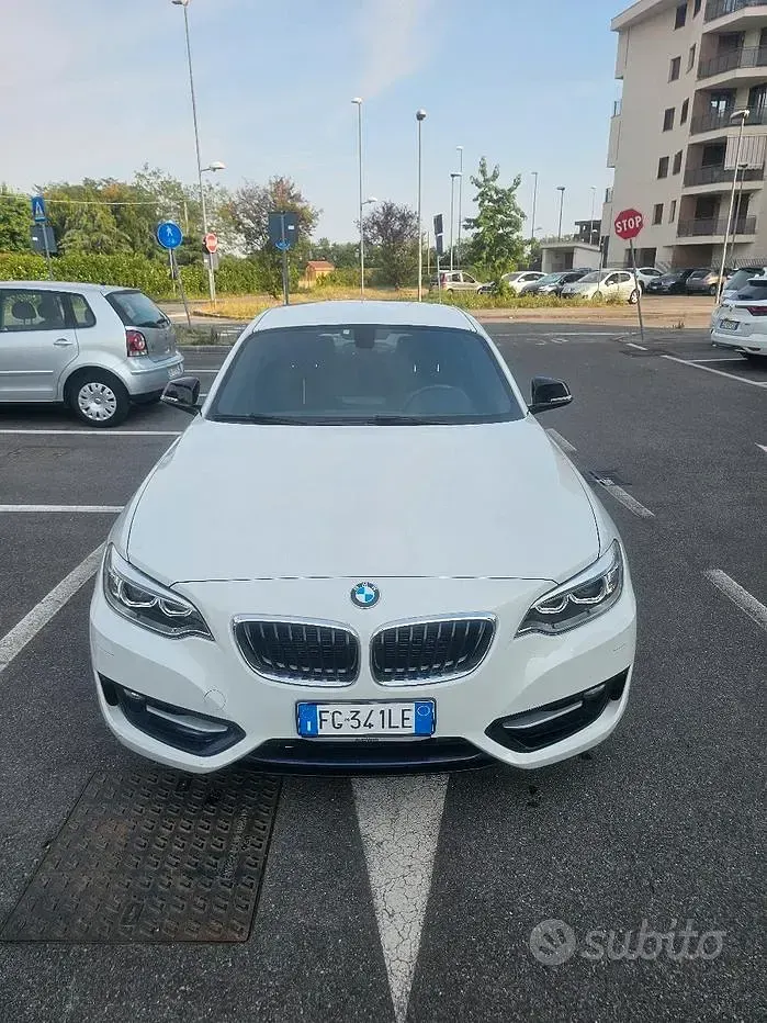 Usata BMW 218 Sport Line 150 CV (110 kW) 2016 Bianco Coupé