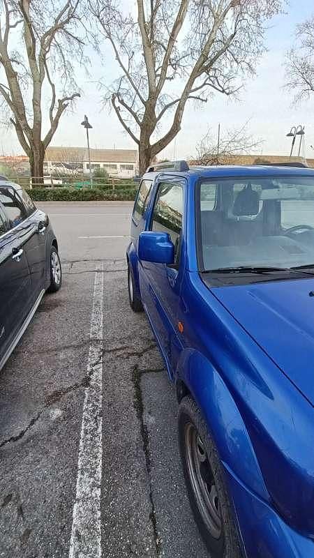 Usata Suzuki Jimny 86 CV (63 kW) 2007 Blu/azzurro SUV