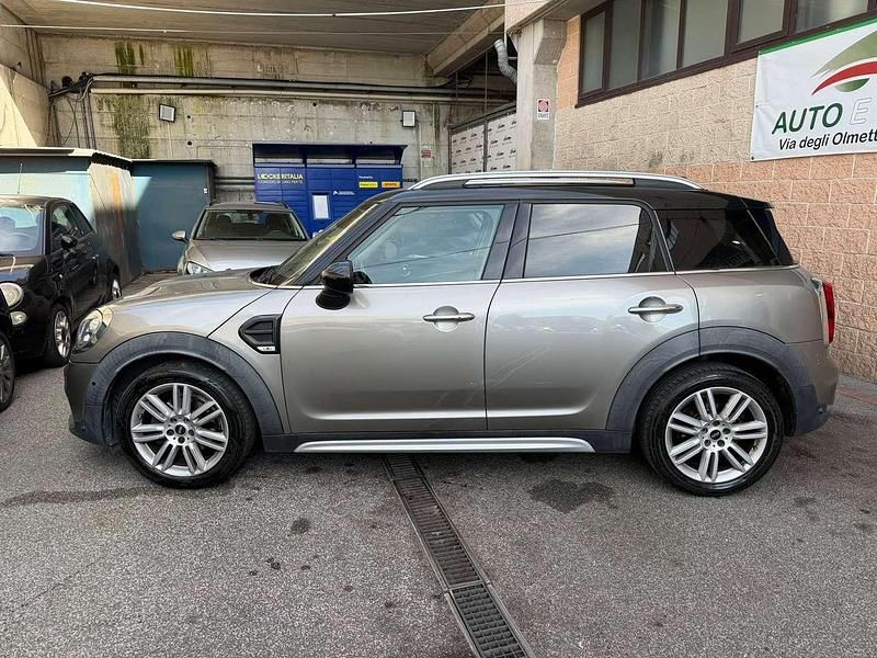 Usata Mini Cooper D Countryman Business 150 CV (110 kW) 2018 Grigio SUV