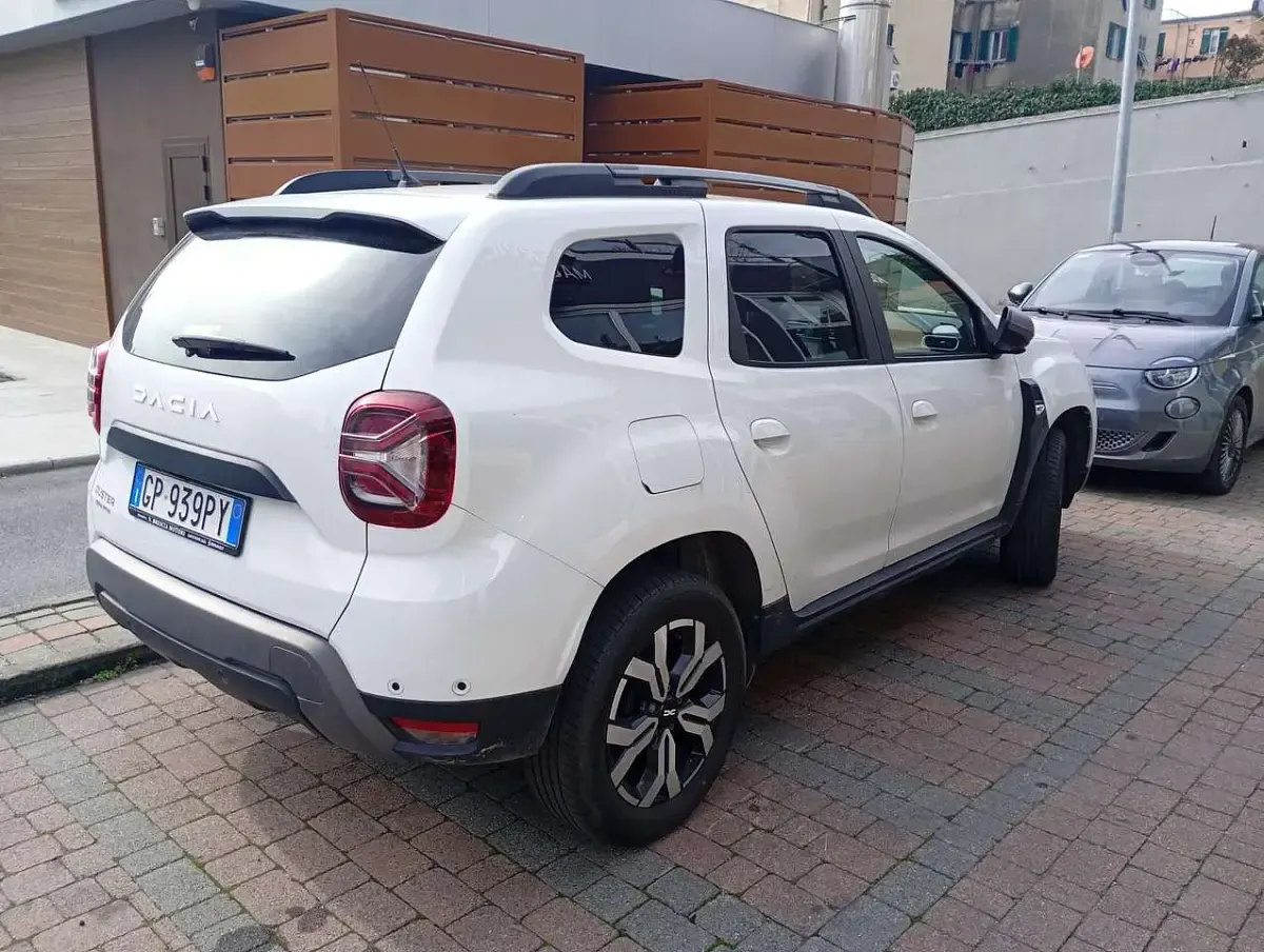 Occasion Dacia Duster Journey 91 ch (66 kW) 2023 Blanc SUV