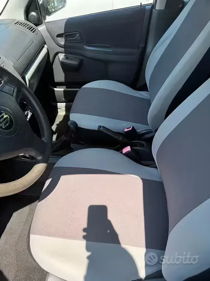 Usata Suzuki Ignis GL 94 CV (69 kW) 2007 Grigio Utilitaria