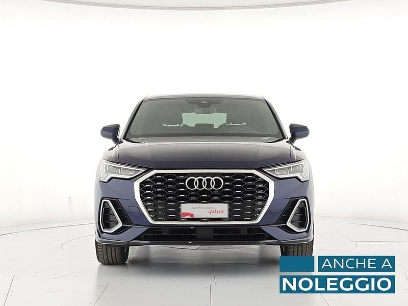 Gebraucht Audi Q3 Sportback Ambiente 150 PS (110 kW) 2025 Blau SUV