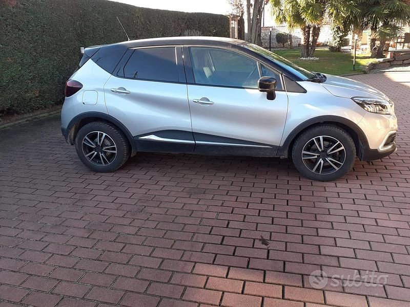 Usata Renault Captur 90 CV (66 kW) 2019 SUV