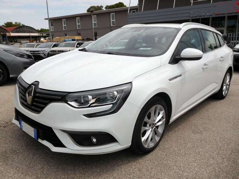 Bianco Usata 2019 Renault Mégane GrandTour Station wagon | 12.200 € (Buon prezzo) - Immagine 1/4