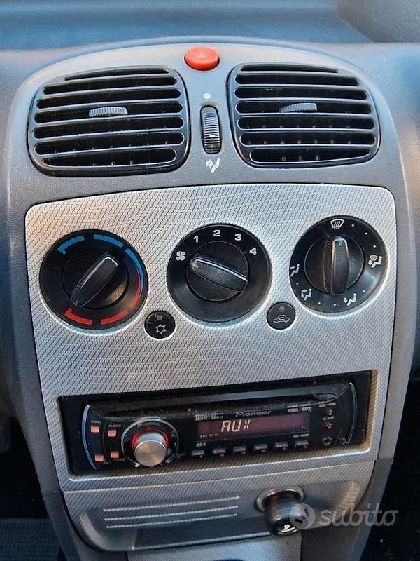 Usata Tata Indica 2009 Nero Utilitaria