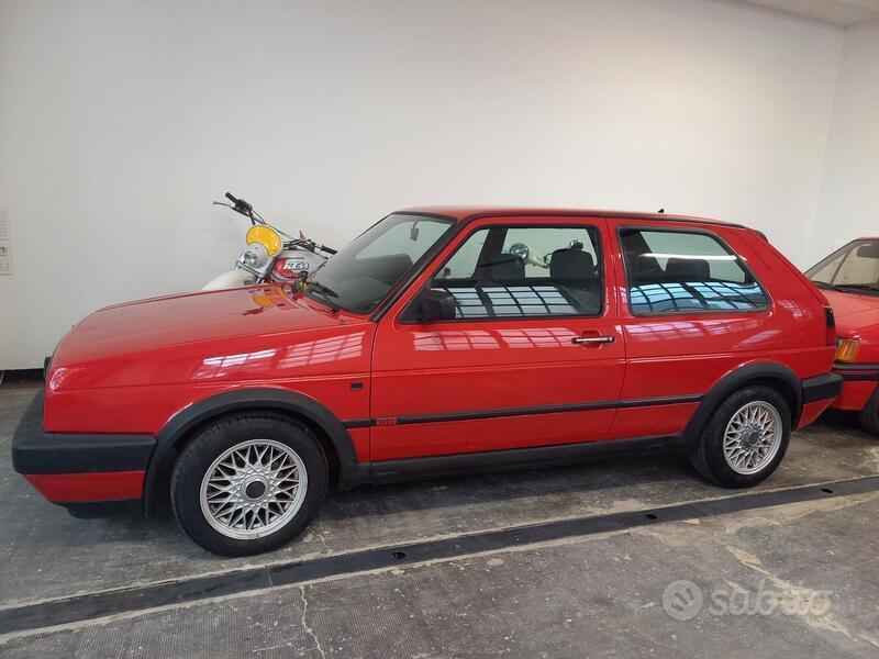 Usato 1990 VW Golf II 1.8 Benzin 110 CV (8.900 €)