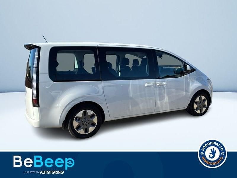 Gebraucht Hyundai Staria 177 PS (130 kW) 2023 Weiß Van / Kleinbus