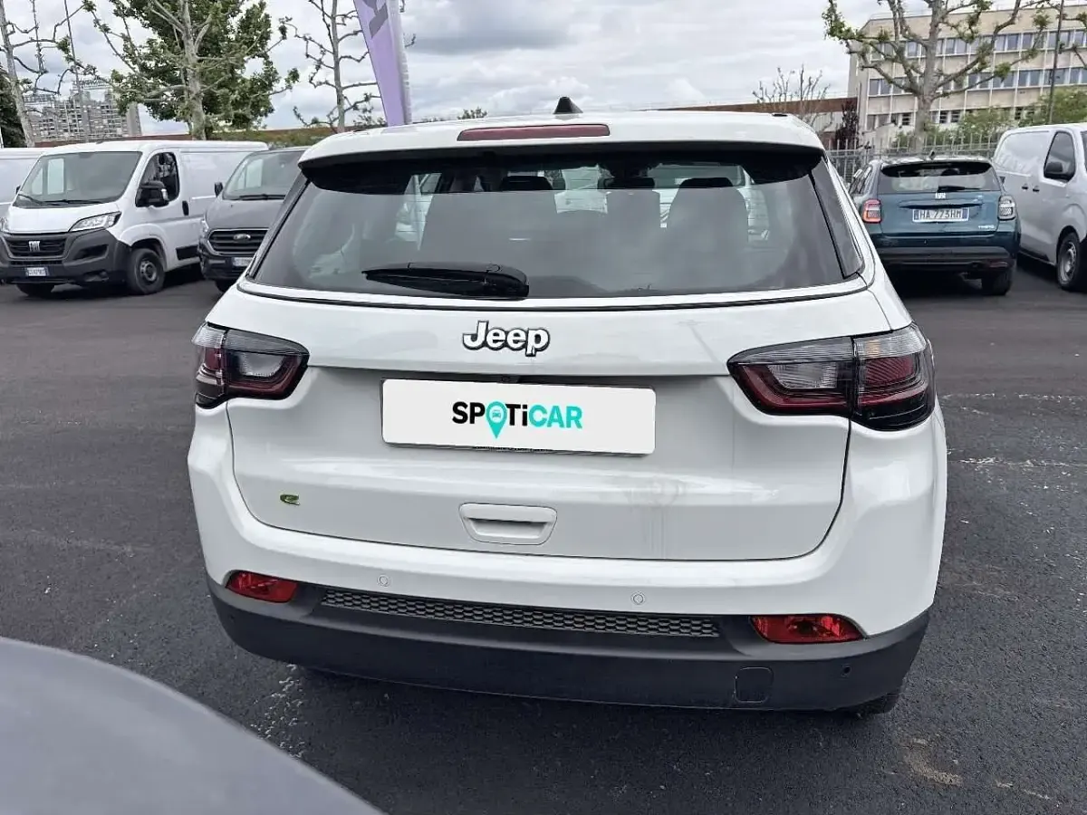Nuova Jeep Compass Altitude 131 CV (96 kW) 2025 Bianco SUV