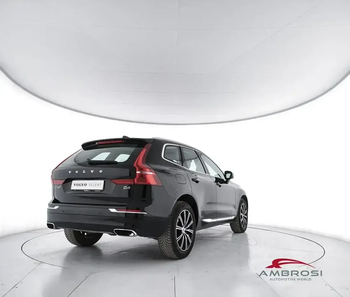 Usado Volvo XC60 Inscription 190 CV (139 kW) 2021 Negro SUV