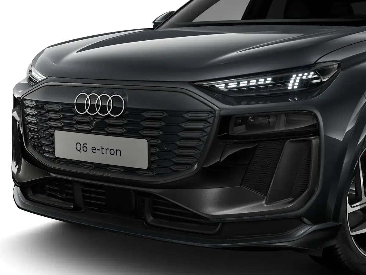 Nuova Audi Q6 Sportback e-tron S-Line 350 kW (476 CV) 2026 Grigio daytona perlato SUV
