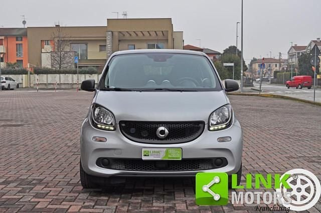 Usata Smart ForFour Electric Drive Pure 40 kW (55 CV) 2019 Grigio Berlina
