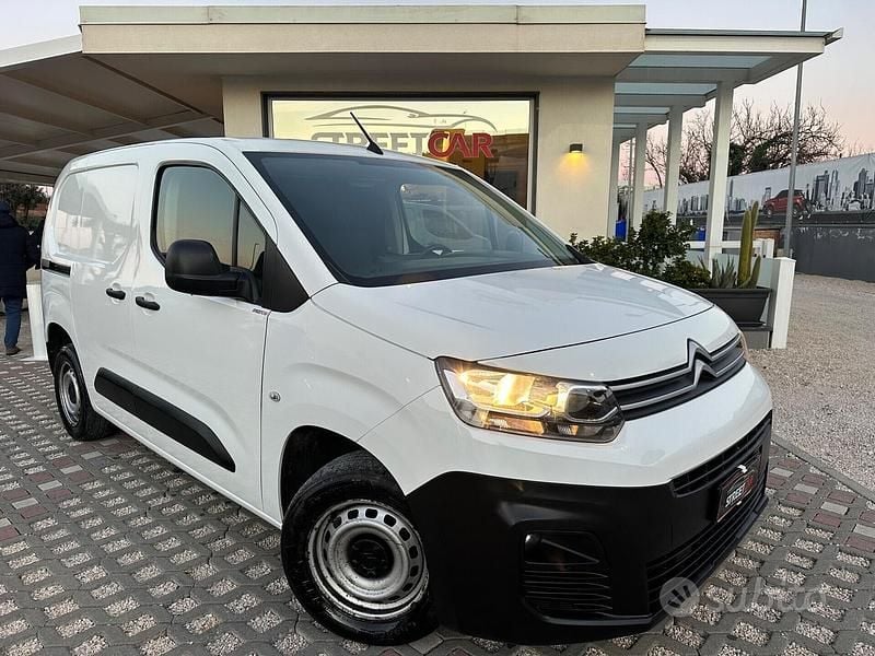 Usata Citroën Berlingo 102 CV (75 kW) 2020 Bianco Monovolume