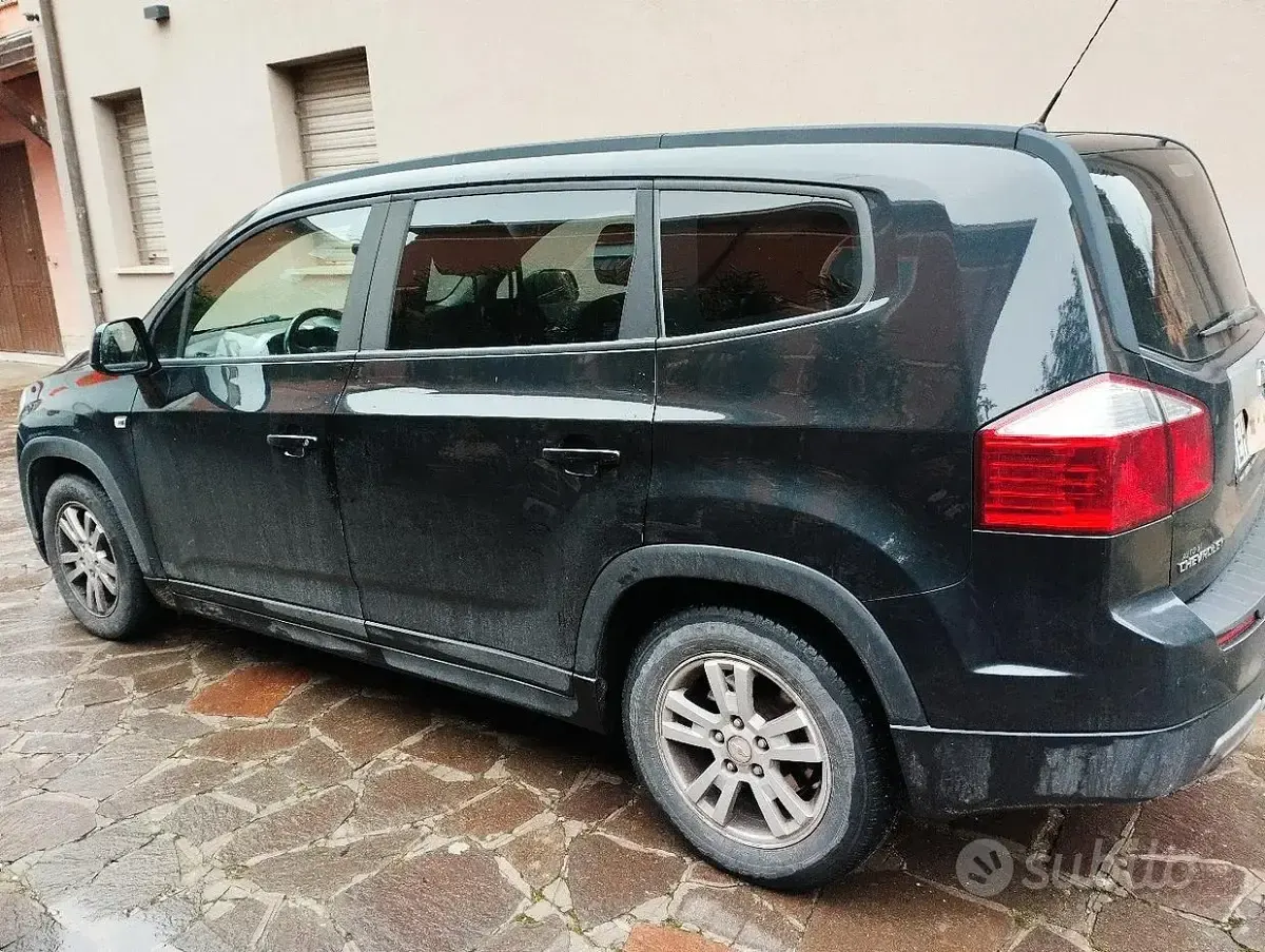 Usata Chevrolet Orlando 131 CV (96 kW) 2011 Monovolume
