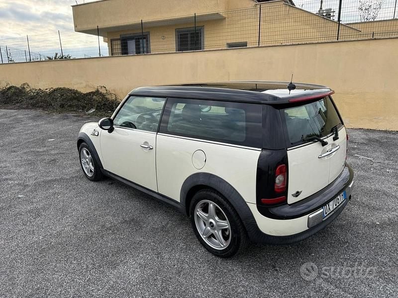 Usata Mini Cooper Clubman 95 CV (69 kW) 2010 Bianco Station wagon