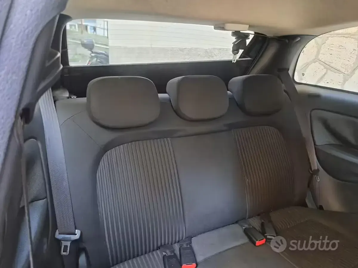 Usata Lancia Ypsilon 77 CV (56 kW) 2009 Nero Utilitaria