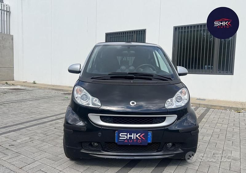 Usata Smart ForTwo Cabrio Passion 84 CV (61 kW) 2011 Nero Cabrio