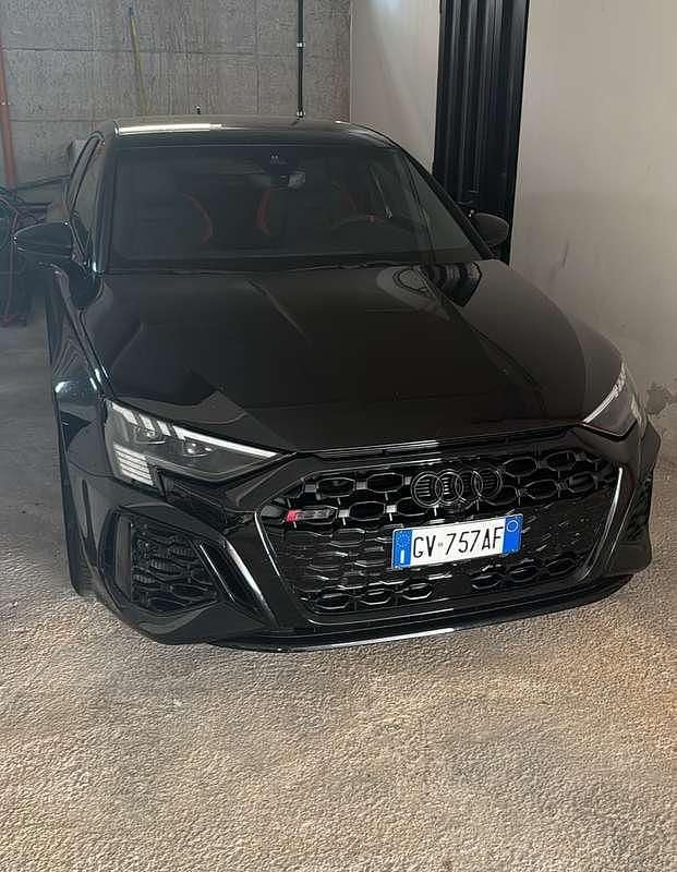 Usata 2024 Audi RS3 Ambiente Tre volumi | 53.900 € (Ottimo prezzo) - Immagine 1/4