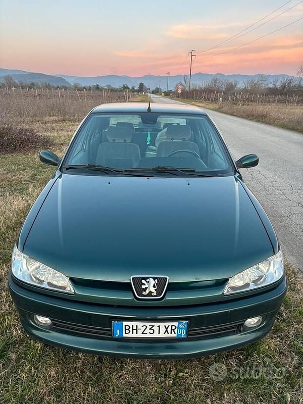 Usata Peugeot 306 75 CV (55 kW) 2000 Verde Berlina
