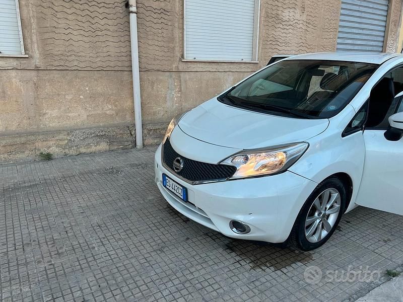 Usata Nissan Note Tekna 90 CV (66 kW) 2013 Bianco Monovolume