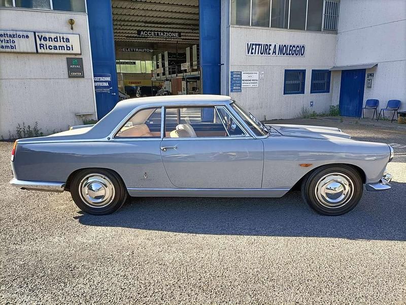Usata Lancia Flaminia 125 CV (91 kW) 1962 Grigio Coupé