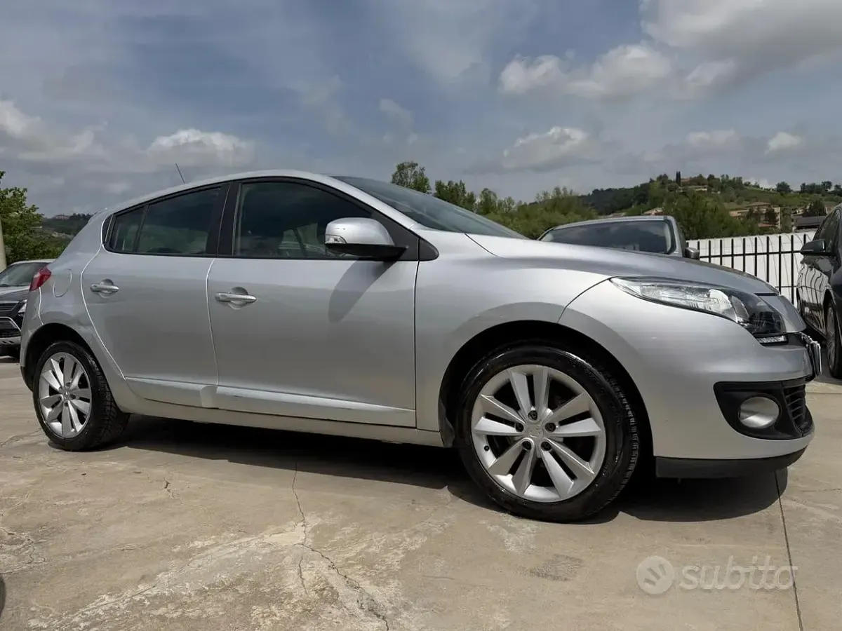 Brugt Renault Mégane GT Line GT-Line 110 HK (80 kW) 2012 Grå Sedan