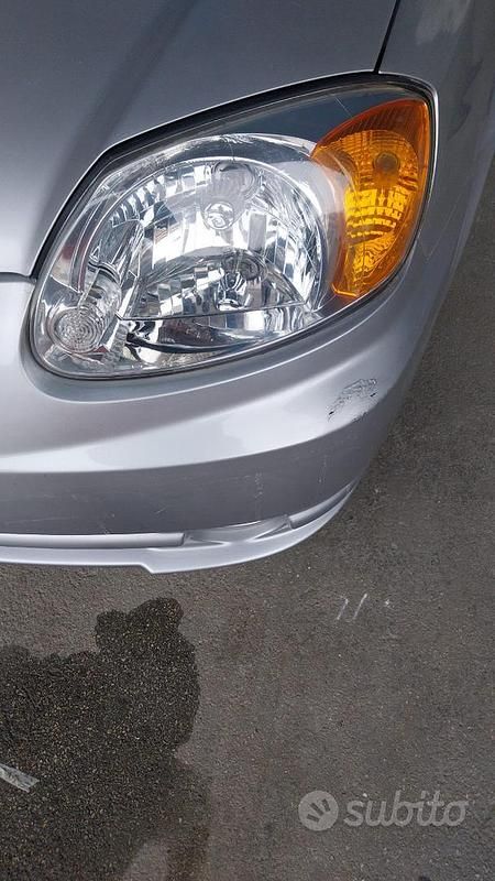 Usata Hyundai Accent 2003 Grigio Berlina