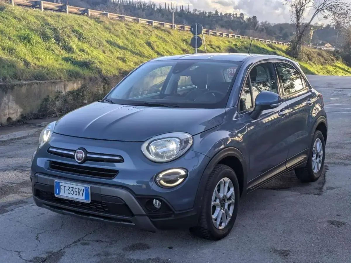 Usata Fiat 500 Cross 120 CV (88 kW) 2019 Blu/azzurro Station wagon