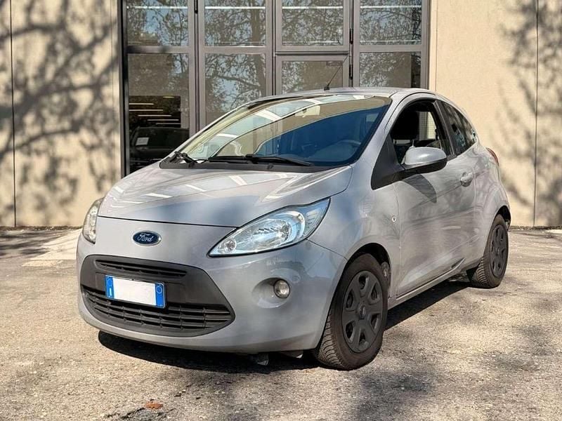 Usata Ford Ka 69 CV (50 kW) 2016 Grigio Utilitaria