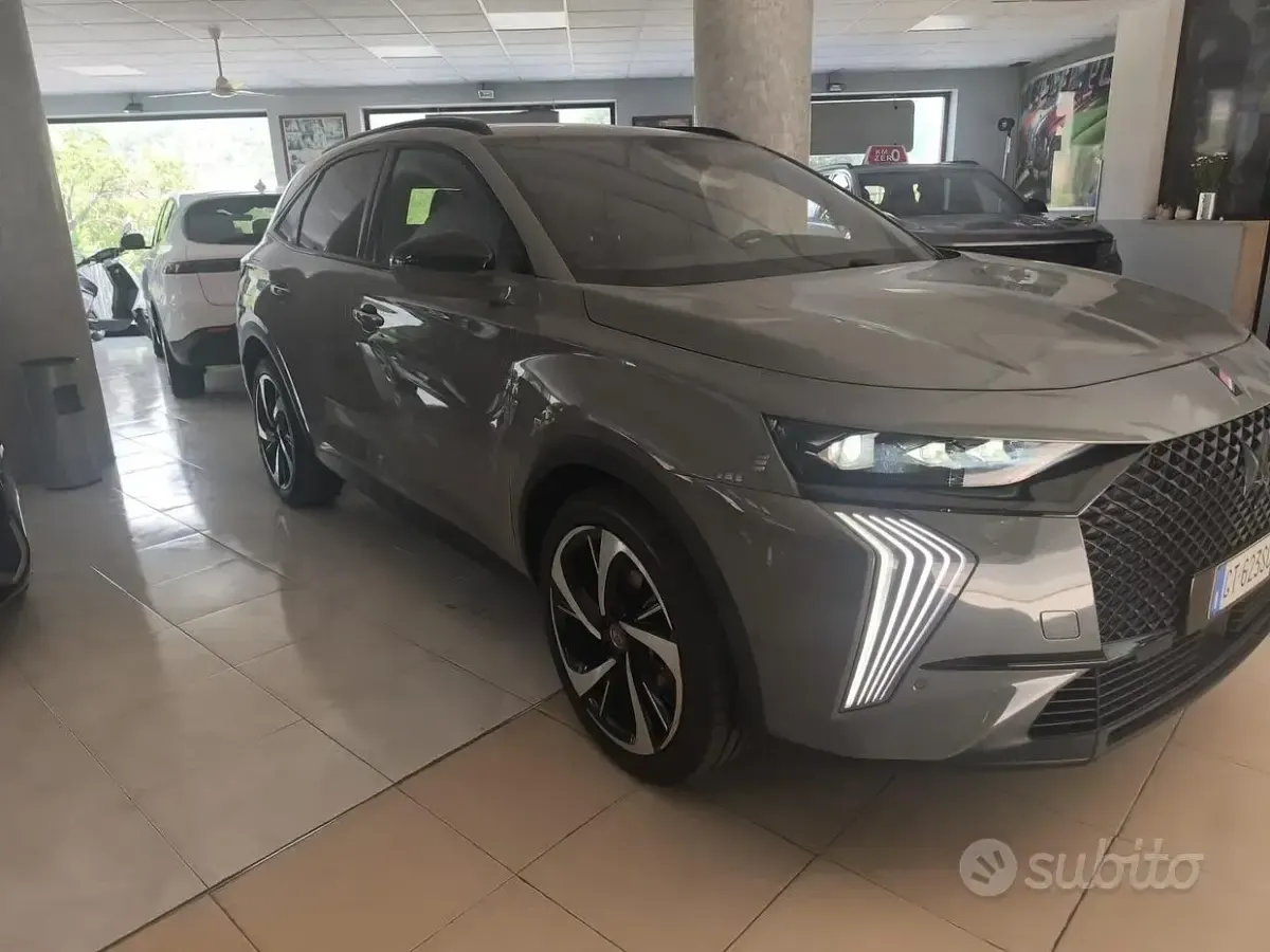 Usata DS Automobiles DS7 Crossback Performance Line Plus 131 CV (96 kW) 2024 Grigio SUV