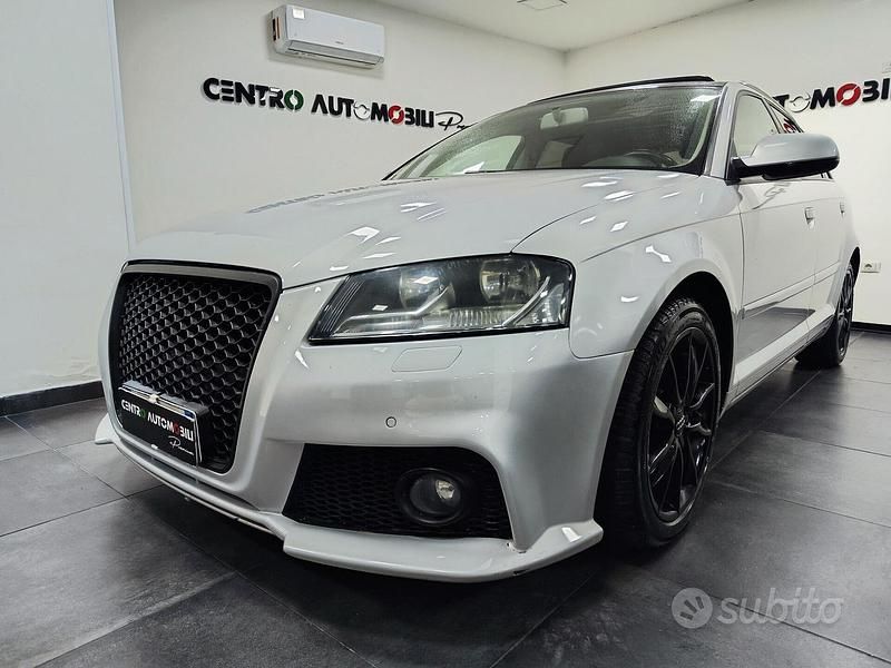 Usata Audi A3 Ambition 105 CV (77 kW) 2011 Grigio Utilitaria