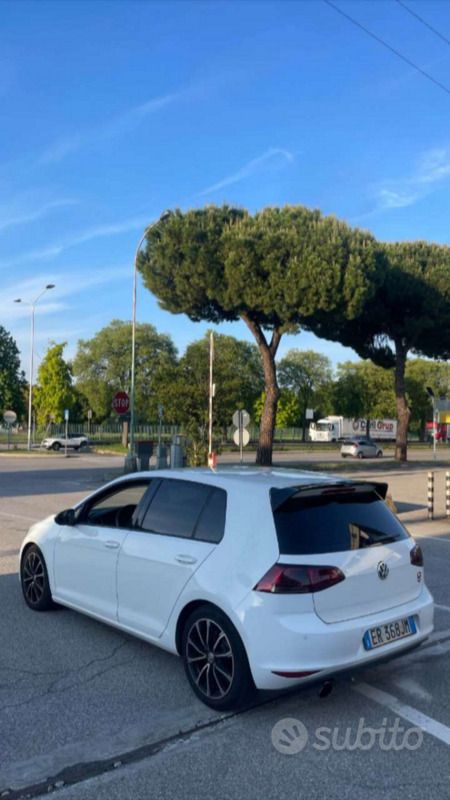 Usata VW Golf VII 110 CV (80 kW) 2013 Bianco Berlina