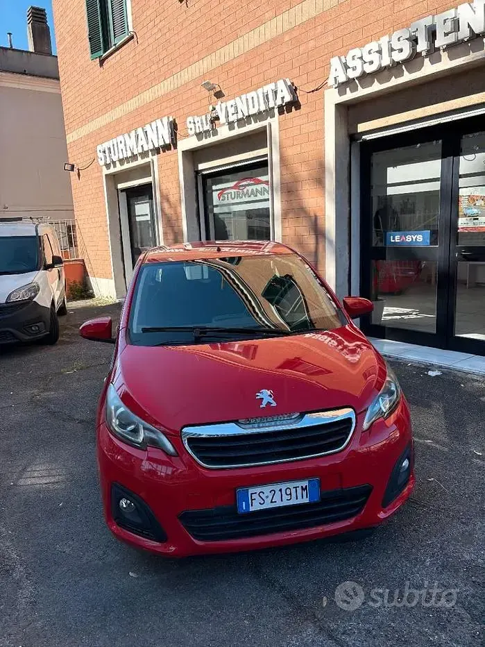Usata Peugeot 108 Active 72 CV (52 kW) 2018 Rosso Berlina