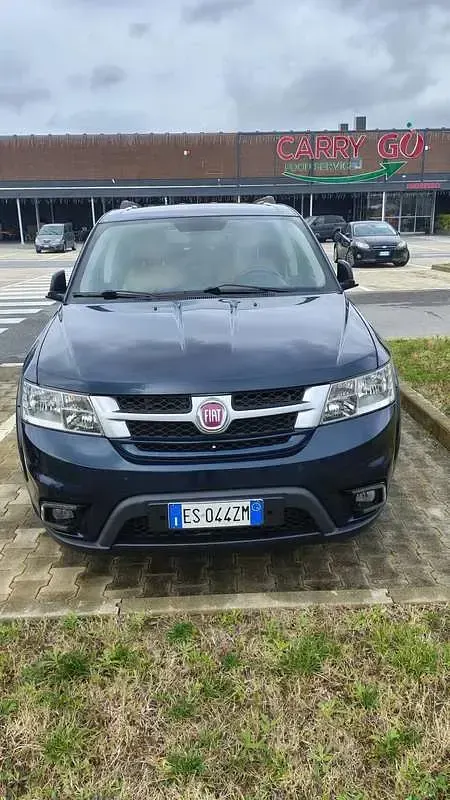 Usata Fiat Freemont Lounge 140 CV (102 kW) 2014 Blu/azzurro SUV