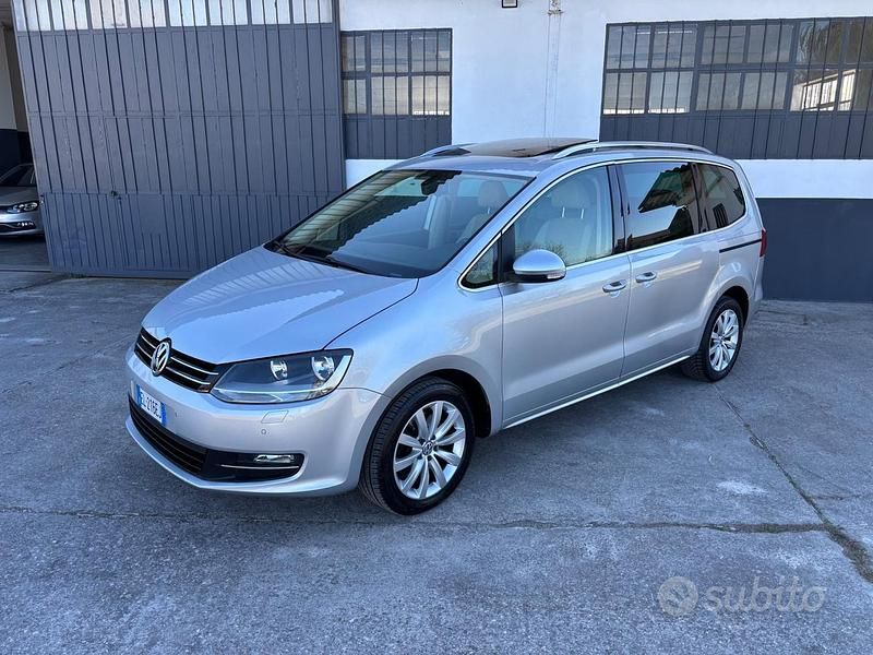 Usata VW Sharan Highline 140 CV (102 kW) 2012 Grigio Monovolume