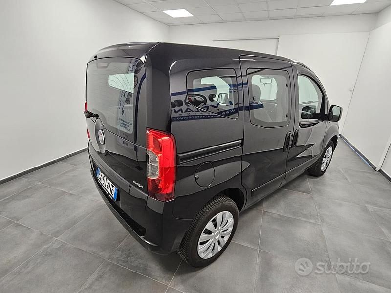 Usata Fiat Qubo Trekking 75 CV (55 kW) 2015 Nero Monovolume