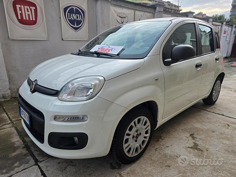 Usata Fiat Panda 269 CV (197 kW) 2015 Bianco Utilitaria