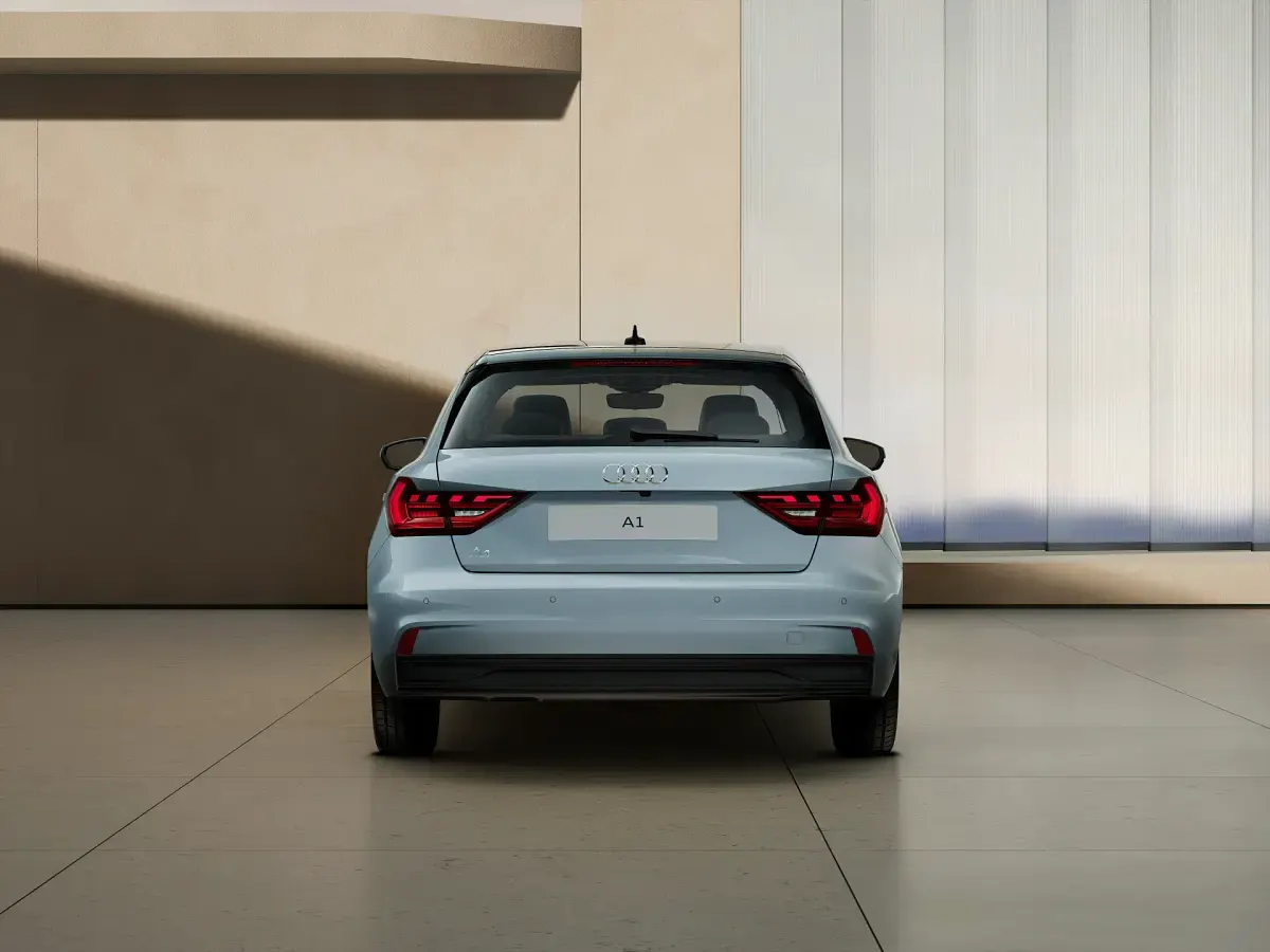 Nuova Audi A1 Business 116 CV (85 kW) 2026 Grigio freccia perla SUV