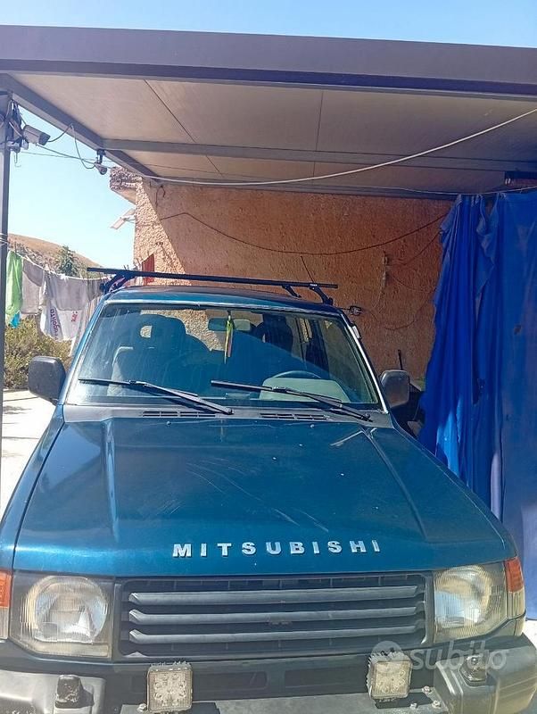 Usata Mitsubishi Pajero 1995 Blu SUV
